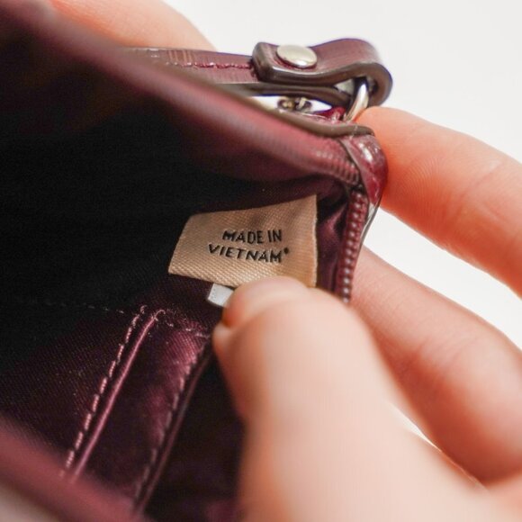 NWOT Coach "Darcy" Bow Wristlet In Color Sherry - Picture 7 of 12